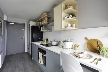 1 bed studio, Cathedral Street, City Centre, Glasgow, BN24GA - Image 1